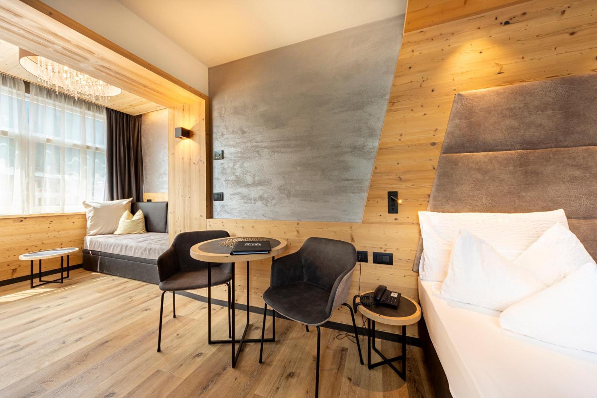 Faloria Hotel 3*